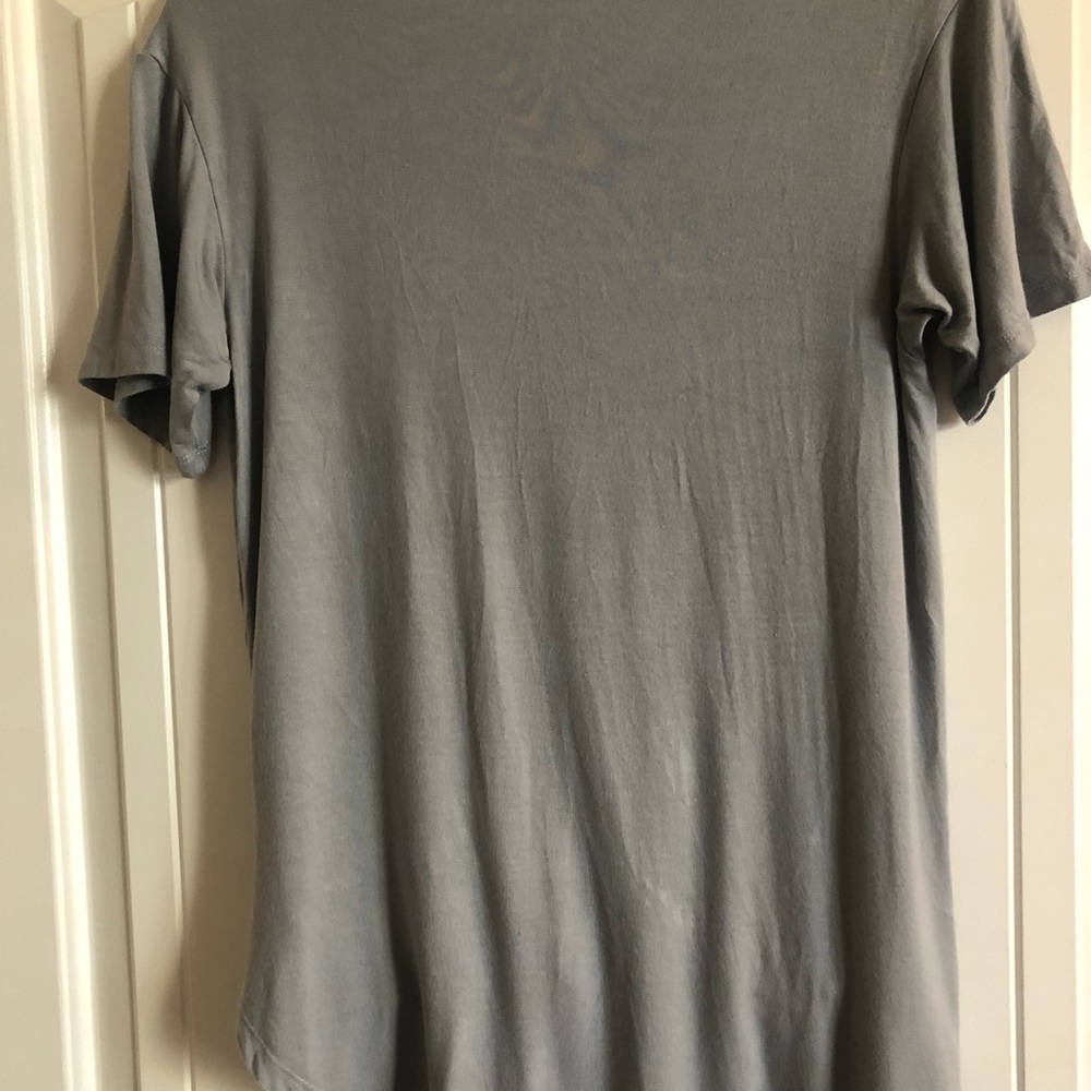 XS American eagle shirt